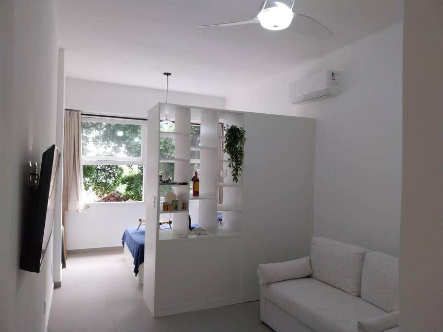 Gloria Apartment